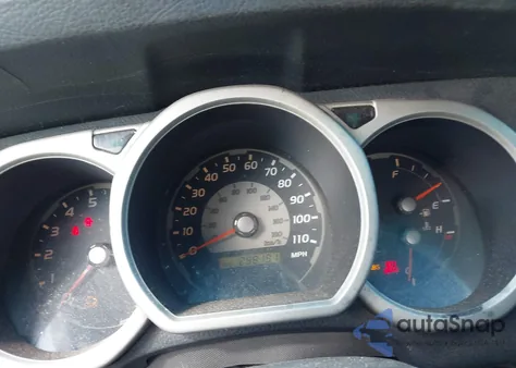 2005 Toyota 4Runner Sr5 Sport V8 z USA, uszkodzony, nr VIN JTEZT14R758007366